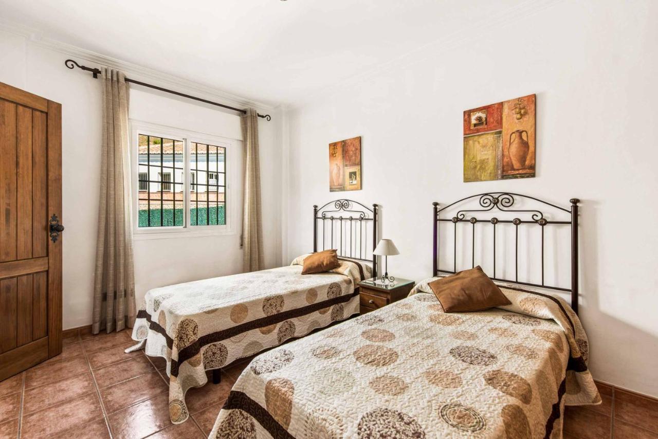 Villa Sol Нерха Экстерьер фото